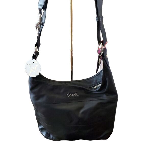 Authentic Coach Black purse - Picture 1 of 6